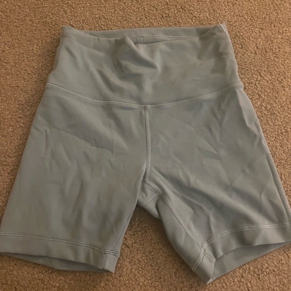 Lululemon Biker shorts - Picture 2 of 3